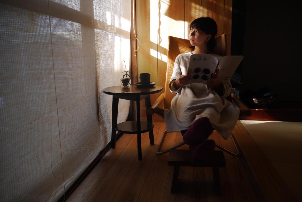 Hostel & Tatami Bar Uchikobare -内子晴れ- Zewnętrze zdjęcie